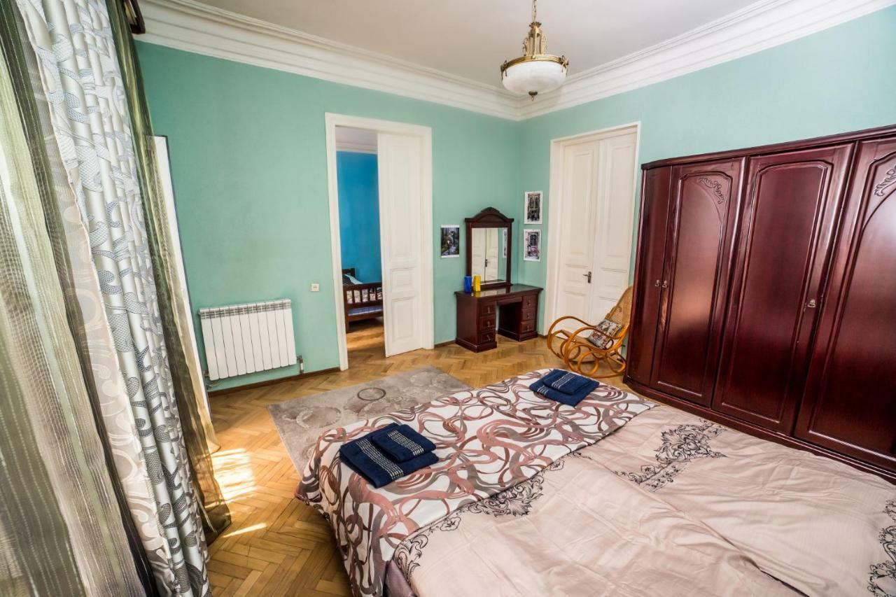 Gold District Apartment Tbilisi Eksteriør billede