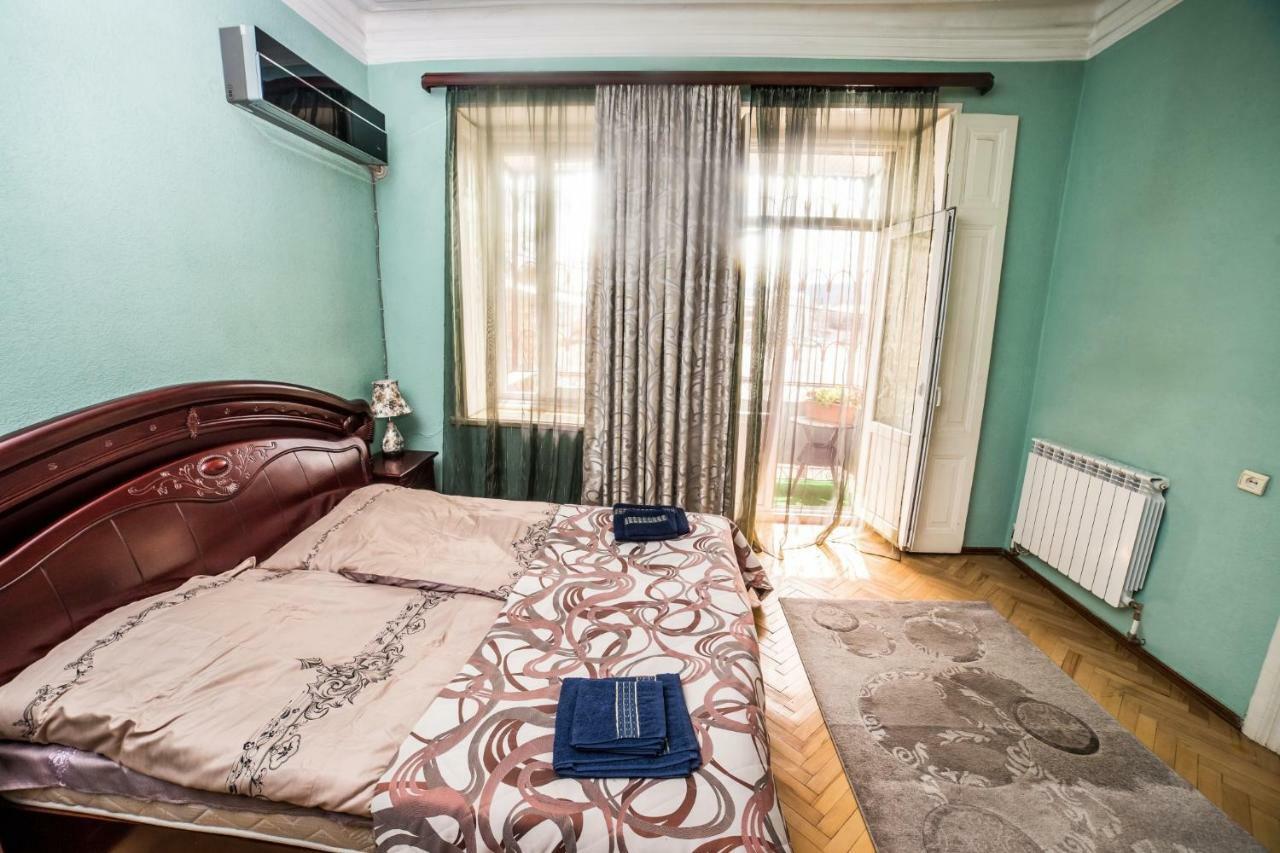 Gold District Apartment Tbilisi Eksteriør billede
